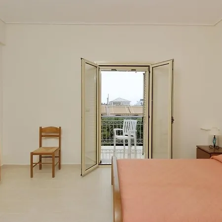 Manoleas Villas - Apartment 4 - With Swimming Pool *