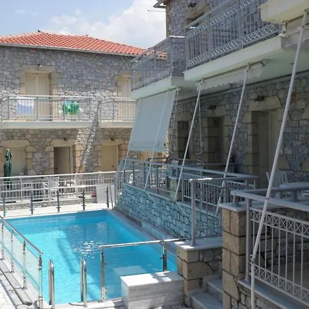Manoleas Villas - Apartment 4 - With Swimming Pool