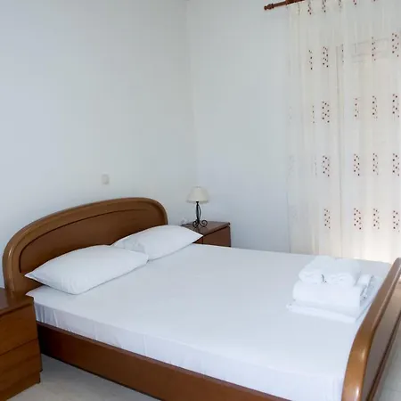 Manoleas Villas - Apartment 4 - With Swimming Pool * Στούπα