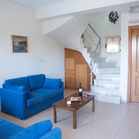 Manoleas Villas - Apartment 4 - With Swimming Pool Apartment